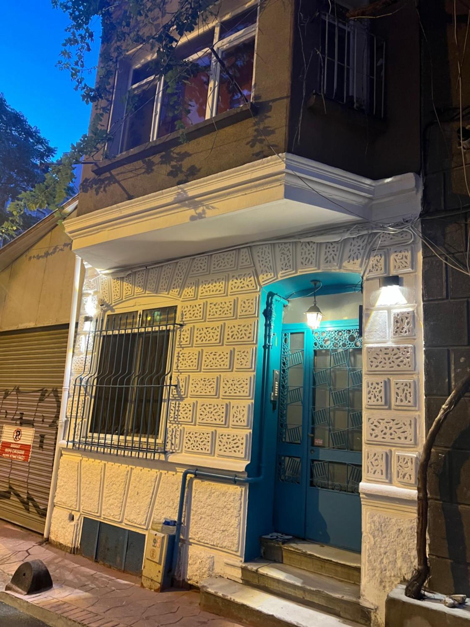 Ferienwohnung Taksim Sofa House By Rodin Istanbul Exterior foto
